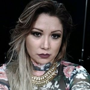 Meet your Posher, Dolores